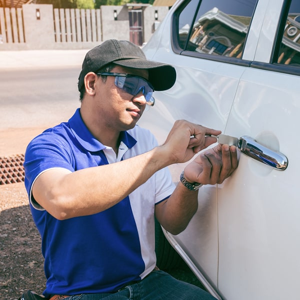 la cerrajería de autos tiene experiencia trabajando con todas las marcas y modelos de autos